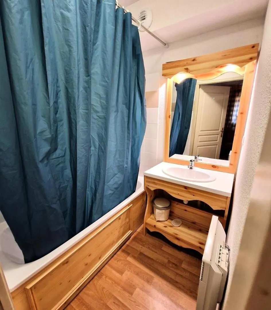 Apartment Chalets De Florence - 4 Pieces Centre Station 6/8 Personnes Mae-2916 Modane